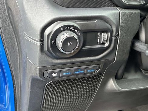 Used 2024 Jeep Wrangler Unlimited Rubicon 4xe image 27