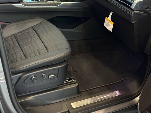 New 2026 Cadillac Escalade V image 27