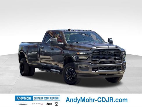 New 2026 RAM 3500 Big Horn AWD/4WD image 1