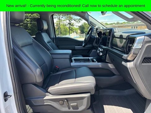 Used 2025 Ford F250 Lariat w/ Lariat Ultimate Package AWD/4WD image 13