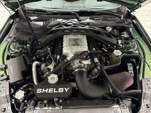 Used 2022 Ford Mustang Shelby GT500 w/ Technology Package RWD image 31