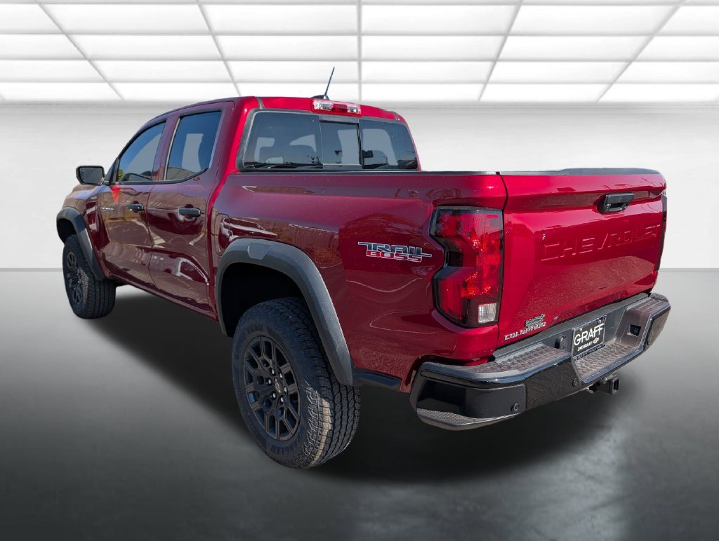 New 2026 Chevrolet Colorado Trail Boss AWD/4WD image 2