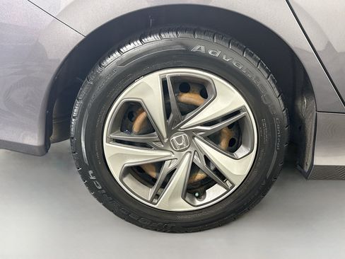 Used 2019 Honda Civic LX image 32