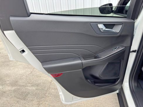 Used 2024 Ford Escape ST-Line Select image 39