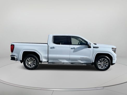 New 2026 GMC Sierra 1500 Denali image 2