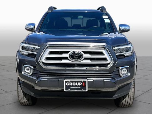 Used 2023 Toyota Tacoma Limited AWD/4WD image 4