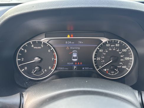 Used 2024 Nissan Altima 2.5 SV FWD image 25