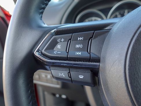 Certified 2025 MAZDA CX-5 AWD 2.5 S w/ Preferred Package image 15