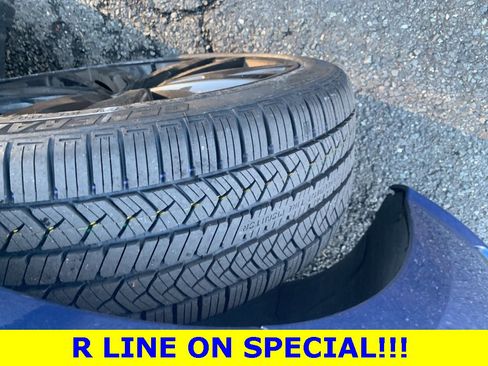 Used 2017 Volkswagen Passat 1.8T R-Line image 6