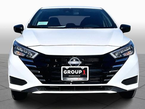 New 2025 Nissan Versa S image 3