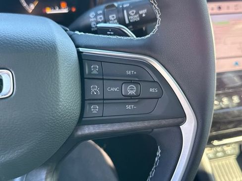 New 2026 Jeep Grand Cherokee Altitude AWD/4WD image 15