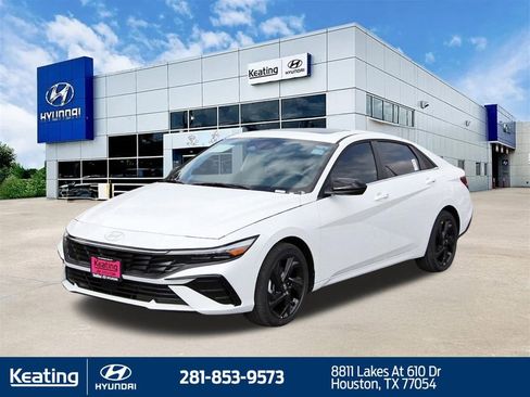 New 2026 Hyundai Elantra SEL Sport Premium FWD image 3