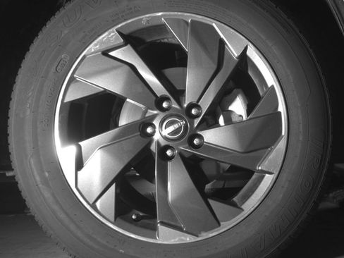 Used 2025 Nissan Rogue SV FWD image 16