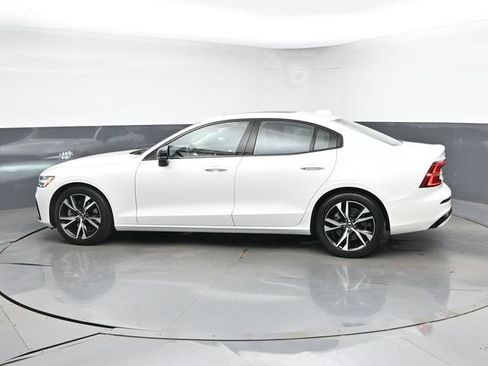 Used 2023 Volvo S60 B5 Core w/ Climate Package AWD/4WD image 7