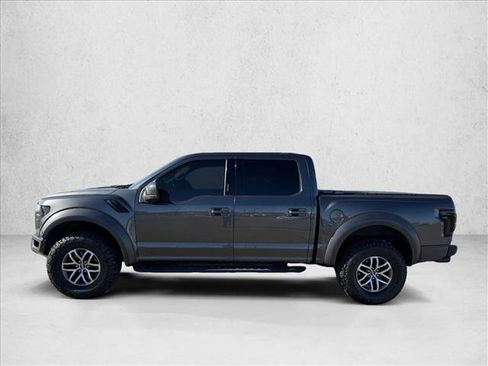 Used 2018 Ford F150 Raptor w/ Equipment Group 802A Luxury image 9