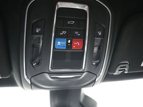 Used 2022 Jeep Wagoneer Series II w/ Convenience Group I image 53