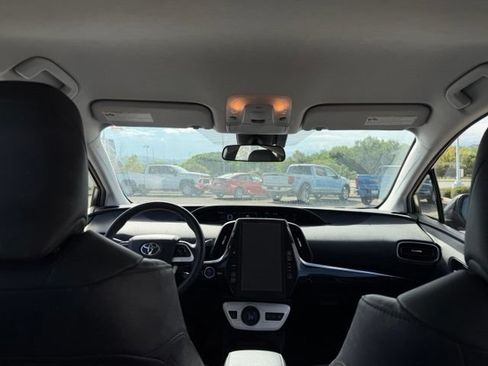 Used 2017 Toyota Prius Prime Premium w/ Carpet Mat Package FWD image 9