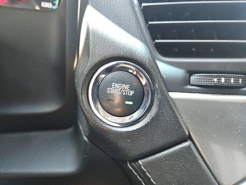 Used 2018 Chevrolet Suburban LT AWD/4WD image 47