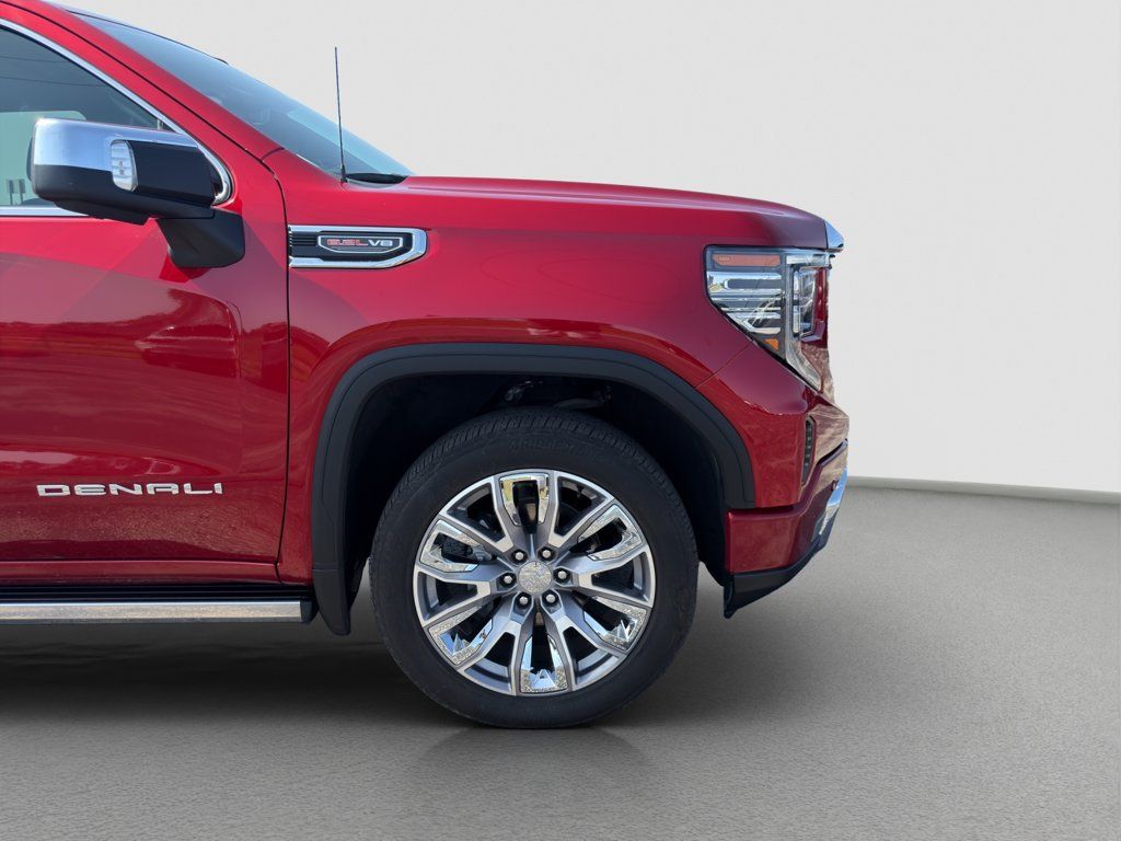 Used 2024 GMC Sierra 1500 Denali AWD/4WD image 23