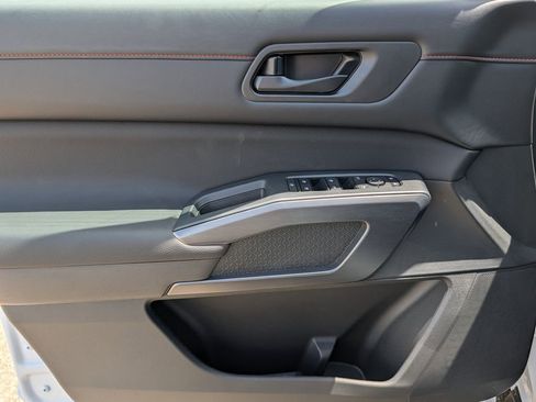 New 2026 Nissan Pathfinder Rock Creek AWD/4WD image 19