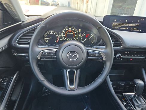 Used 2025 MAZDA MAZDA3 s image 12