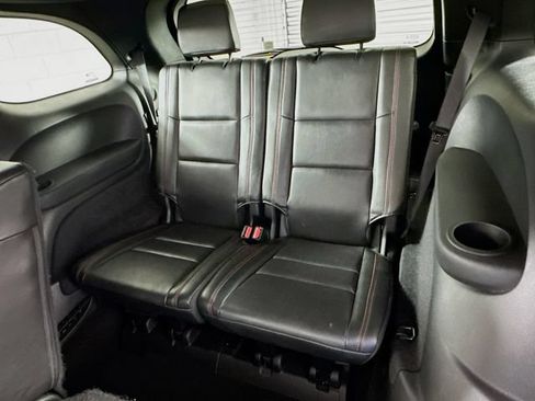 Used 2024 Dodge Durango GT RWD image 12
