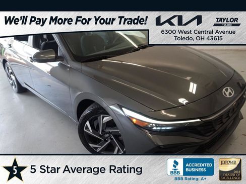 Used 2024 Hyundai Elantra SEL w/ Convenience Package FWD image 1