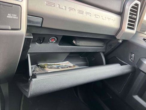 Used 2019 Ford F350 Platinum w/ Platinum Ultimate Package image 32