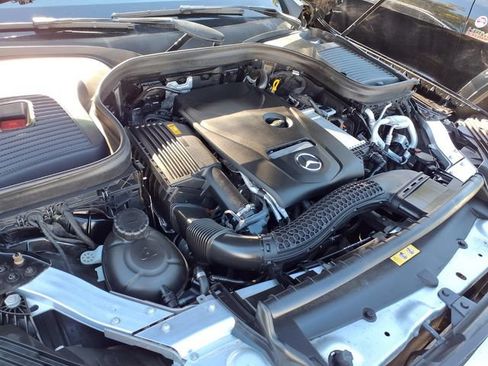 Used 2018 Mercedes-Benz GLC 300 w/ AMG Line image 30
