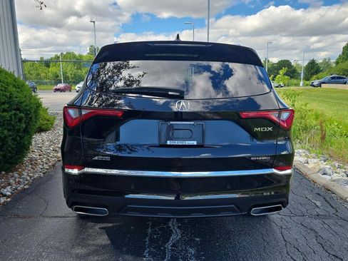 Used 2023 Acura MDX SH-AWD w/ Advance Package image 7