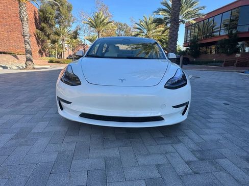 Used 2021 Tesla Model 3 Performance AWD/4WD image 2