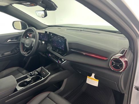 New 2026 Chevrolet Equinox RS w/ Safety and Technology Package FWD image 26
