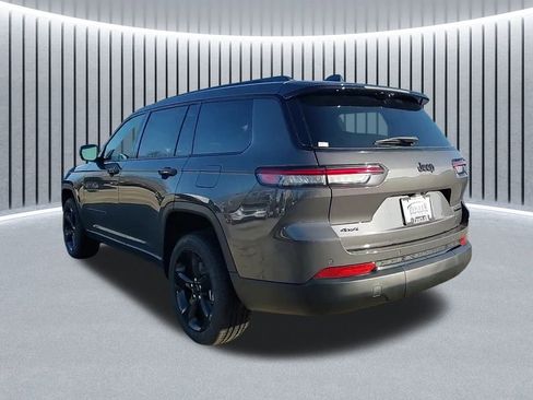 New 2025 Jeep Grand Cherokee L Limited w/ Luxury Tech Group II image 5