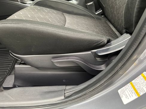 Used 2024 Mitsubishi Outlander Sport ES AWD/4WD image 14