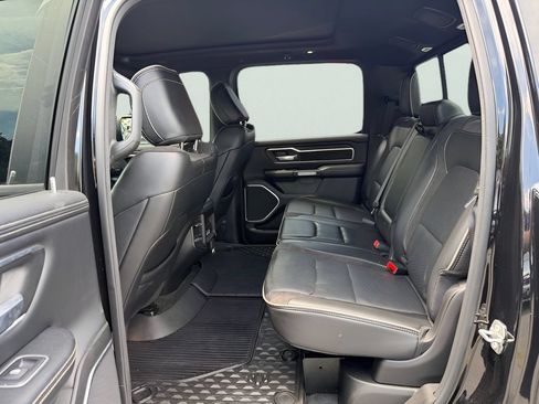 Used 2023 RAM 1500 Laramie AWD/4WD image 30