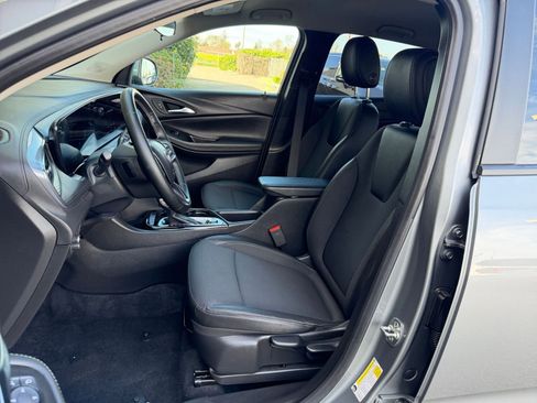 Used 2025 Buick Encore GX Preferred image 37