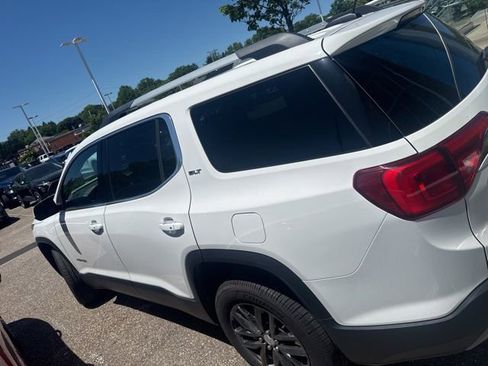 Used 2019 GMC Acadia SLT FWD image 4