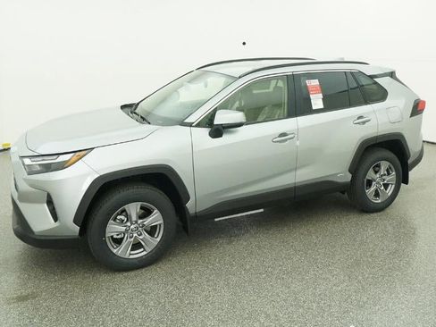 New 2025 Toyota RAV4 XLE image 24