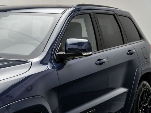 Used 2021 Jeep Grand Cherokee Trackhawk image 32