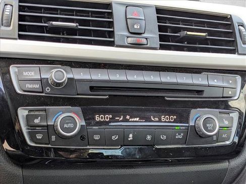 Used 2017 BMW 320i Sedan image 10