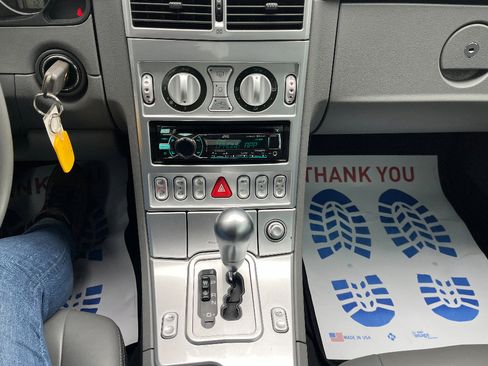 Used 2004 Chrysler Crossfire Coupe image 28
