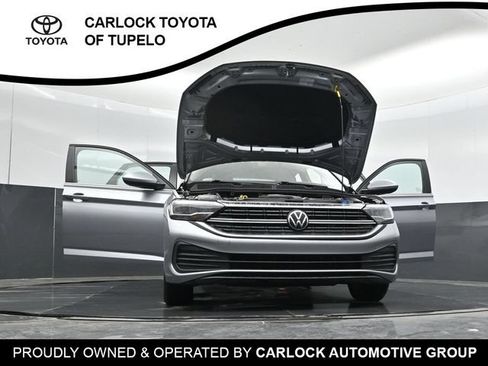 Used 2024 Volkswagen Jetta SE w/ Panoramic Sunroof Package FWD image 52