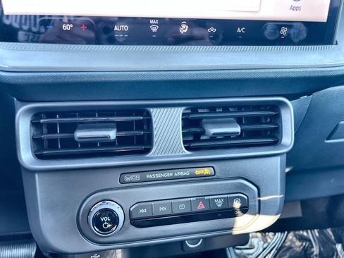 Certified 2025 Ford Maverick XL w/ Equipment Group 102A image 20