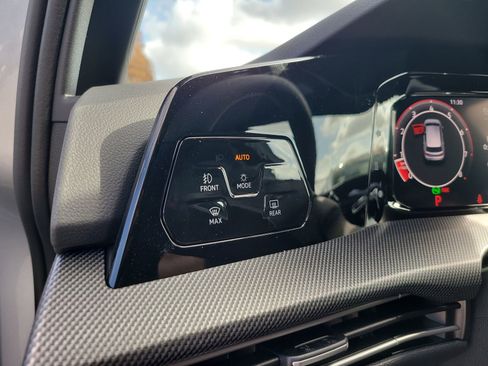 New 2026 Volkswagen GTI S FWD image 32