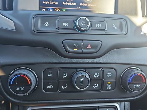 Used 2022 GMC Terrain SLE w/ Driver Convenience Package image 20