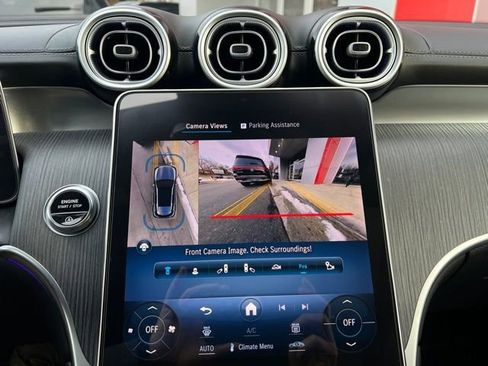 Used 2023 Mercedes-Benz GLC 300 4MATIC image 8