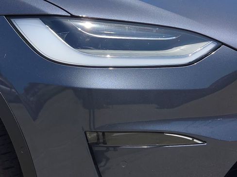Used 2022 Tesla Model X AWD/4WD image 7