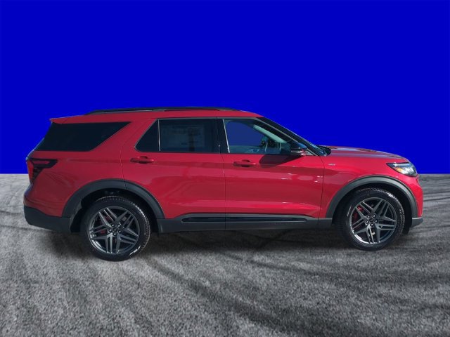 New 2026 Ford Explorer ST-Line w/ ST-Line Street Pack RWD image 3