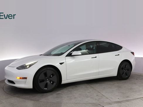 Used 2023 Tesla Model 3 Standard Range RWD image 18