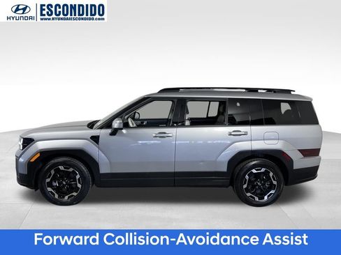Used 2025 Hyundai Santa Fe SEL image 2